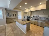 Spacious retreat in beautiful Fountain Hills. Close to everything!