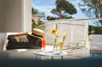 Welikehotel Triton Beach