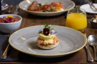 Eight - breakfast