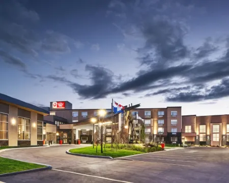 Best Western Plus Edmonton Airport Hotel Hotels in Leduc