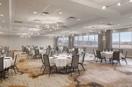 Sheraton Louisville Riverside Hotel