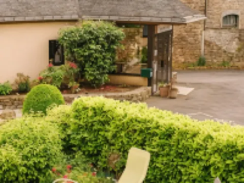 Hôtel la Tour des Anglais Hotéis em Mayenne