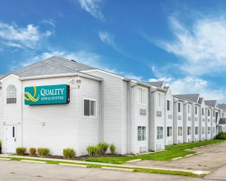 Quality Inn & Suites North-Polaris Отели в г. Пауэлл