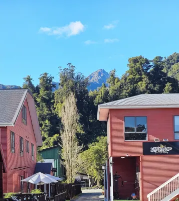 Wild Kea Lodge Franz Josef - بيوت الشباب