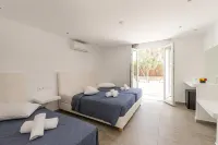 Paradise Beach Resort