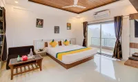 Hotel Green Exotica Mahabaleshwar - Mountain view