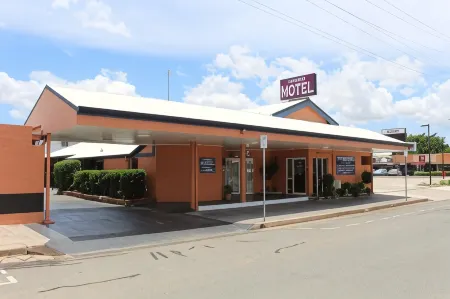 Parkside Motel Ayr Отели в г. Эр