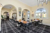 Quality Hotel Bayswater Hotels in Alexander Heights