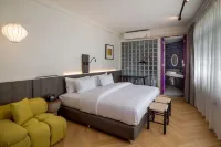 Santisookmidtown Hotels in Pattani