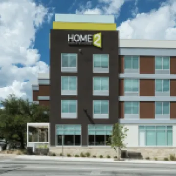 Home2 Suites by Hilton Fort Worth Cultural District Hotels near Dickies Arena