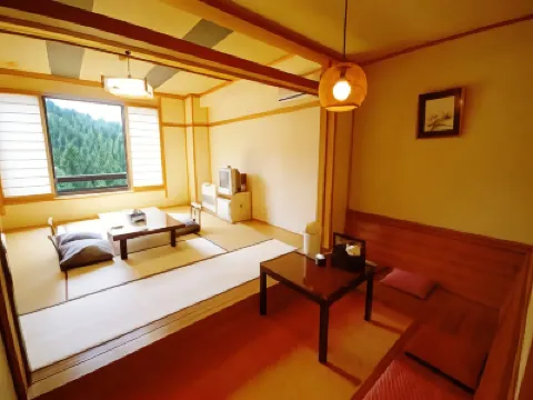 Keiunkaku Hotels near Edelweiss Ski Resort