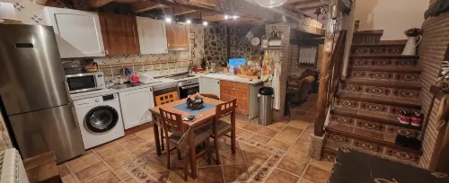 Preciosa Casa con Barbacoa Chimenea y Piscina