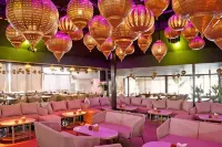 555 Hotel Clubbing Adults Only - balcony