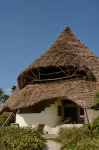 Unguja Lodge - parking