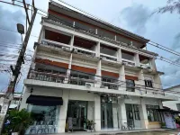 Seaside Palace Hotel Hotels near Nathon Town