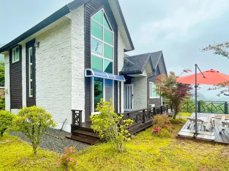 Miryang Apple Pam Luxury Pool Villa Resort Отели в г. Мирян