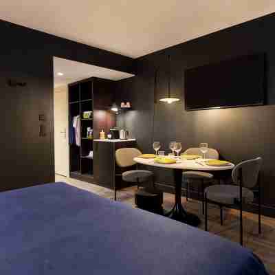RockyPop Grenoble Rooms