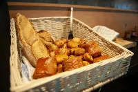Apparthotel le Hüb Grenoble - sarapan