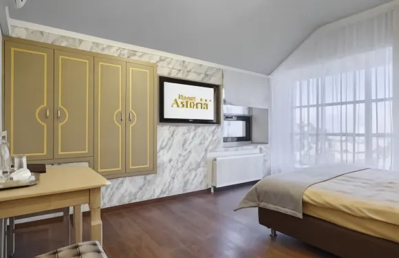 阿斯託里亞酒店