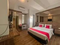 RedDoorz Apartment Near Exit Toll Colomadu Hotels in Gatak