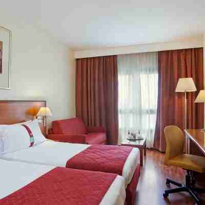 Holiday Inn CAGLIARI by IHG Rooms