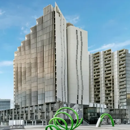 Peppers Southern Cross Melbourne Отели в г. Доклендс