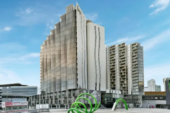 Peppers Docklands Melbourne