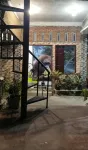 Backpacker Lodge