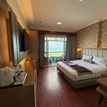 Mermaid Beach Hotel LLC