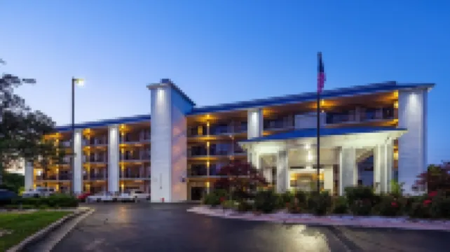 베스트 웨스턴 켄트 내로우스 인  호텔