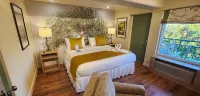 Arbors at Island Landing Hotel & Suites