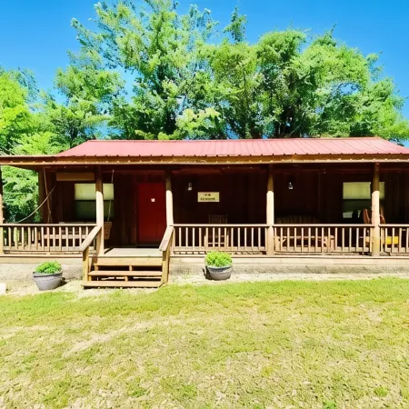 The Woodshed Cabin #304