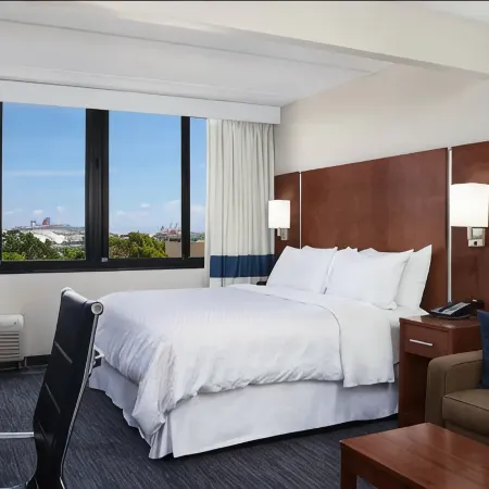 Four Points by Sheraton Fort Lauderdale Airport - Dania Beach