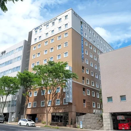 Toyoko Inn Yokohama Shiei-Chikatetsu Center Minami-Eki Отели рядом с достопримечательностью «IKEA Коухоку»