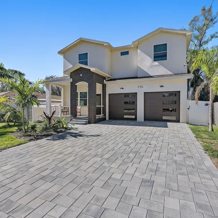 Stunning house in Pinellas Park - Pool Heat Avail