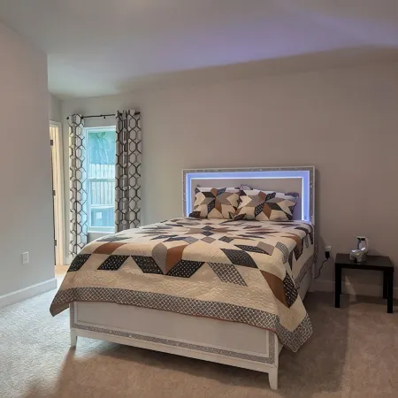 Charming 3-bedroom house with AC, WiFi in lovely Alachua