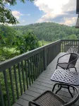 瓦爾哈拉度假式飯店 - 山景
