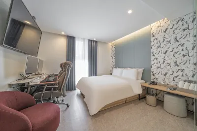 Busan Dongnae Amare Hotels near Minam Station