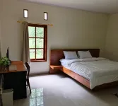 Amini Guest House - Guest houses