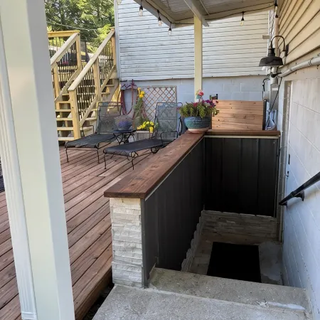 Bloomington Indiana Rental- 2BR/1BA Apartment on ground floor of duplex