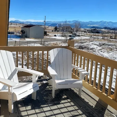 IceBerg Farms, even a Yeti can chill here!!!!