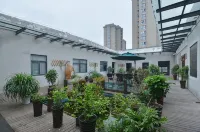 Lujiang Juai Garden Hotel