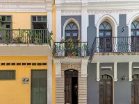 Casa Lucienne Hotels near Escambrón Beach
