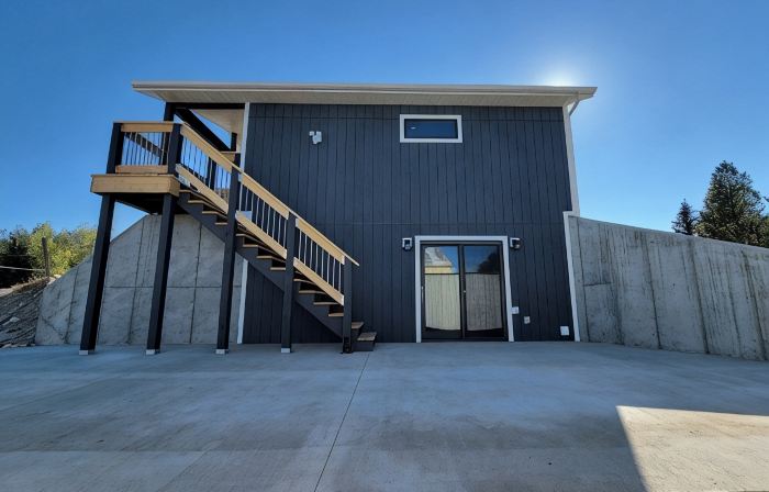 Charming 3-bedroom cabin- minutes from downtown Ennis