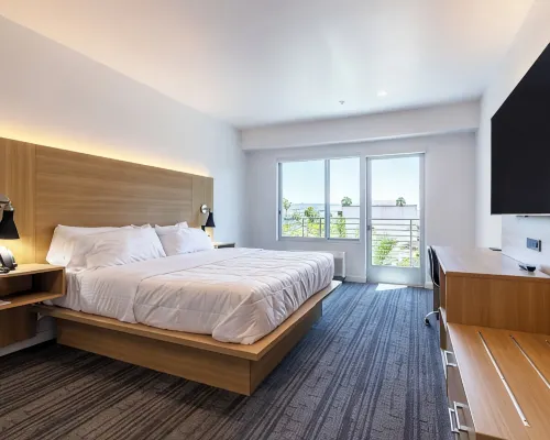 โรงแรม Mai ดาวน์ทาวน์ลองบีช โรงแรมในลองบีช