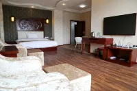 Mojiang Zijin Hotel