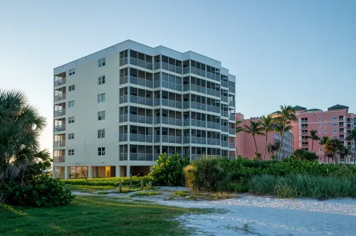 Solara Penthouse at Vacation Villas Luxury Beachfront Escape with Great Views - Boutique