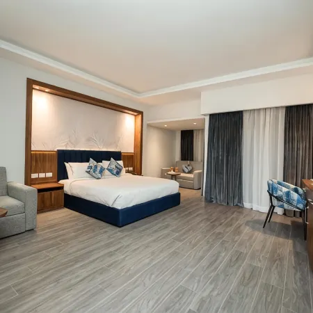 Golden Beach Resort