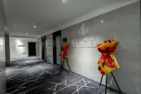 Zhao Hua River View Hotel - 2-Star
