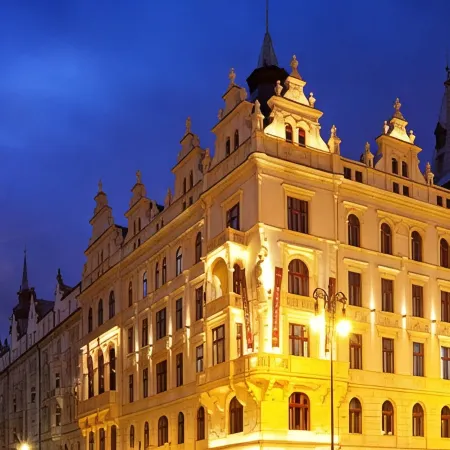 Hotel Kings Court